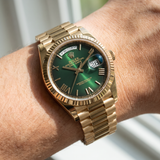 Rolex Day-Date 36, Gelbgold, Ombre Green Dial, Ref. 128238, 2025, B+P