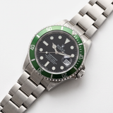 Rolex Submariner Date, "Kermit", Full-Sticker, Ref. 16610LV, 12-2010, B+P