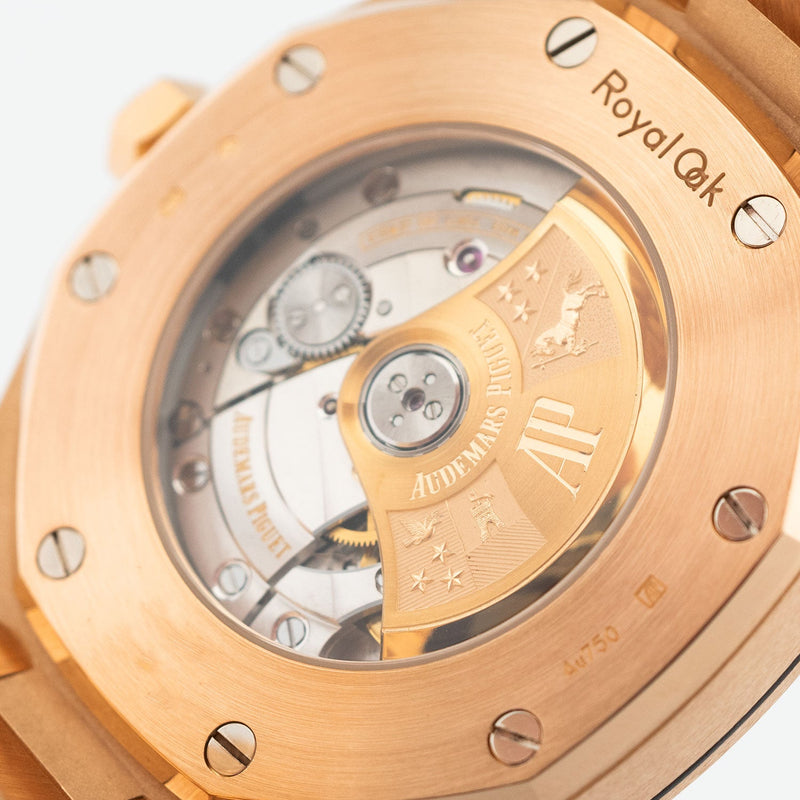 Royal Oak White Dial 2019 - 15400OR.OO.1220OR.02