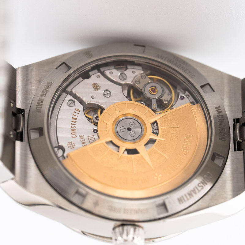 Overseas 41mm Black Dial 2021 - 4500V/110A-B483