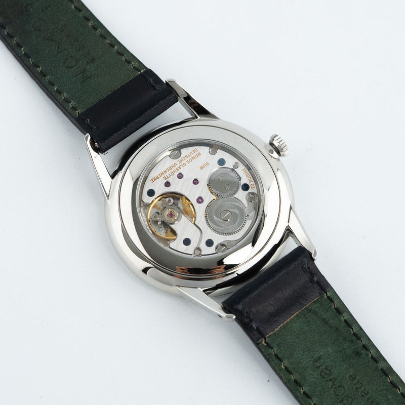 Orion 38 Date White - 381
