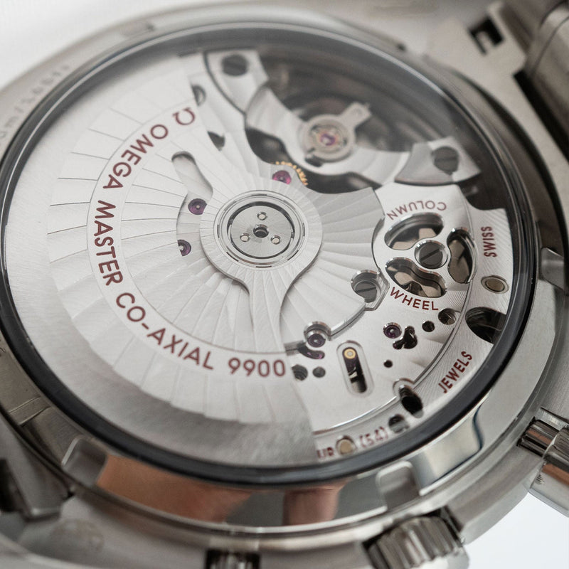 Speedmaster Racing 44mm Chronograph Co-Axial White Dial LC100 2025 - 329.30.44.51.04.001