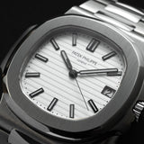Nautilus White Dial 2015 - 5711/1A-011