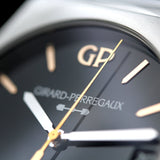 Girard Perregaux Laureato 42 mm, Infinity Limited Edition, ONYX Dial, 1 out of 188, Ref. 81010-11-635-11A, 10-2020\DE, B+P