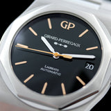 Girard Perregaux Laureato 42 mm, Infinity Limited Edition, ONYX Dial, 1 out of 188, Ref. 81010-11-635-11A, 10-2020\DE, B+P