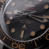 Omega Seamaster Diver 300M, "007 James Bond" Edition, Titan, NATO-Band, Ref. 210.92.42.20.01.001, B+P