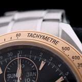 Omega Speedmaster Date / Day‑Date, Black Dial, Rotgold, Ref. 323.21.40.44.01.001, ohne B+P