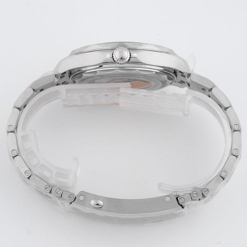 Seamaster Diver 300M White Dial 2025 - 210.30.42.20.04.001