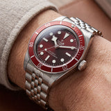 Black Bay Burgundy Dial 39mm 2025 - 7939A1A0RU