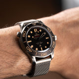 Seamaster Diver 300M James Bond Edition 2022 - 210.90.42.20.01.001