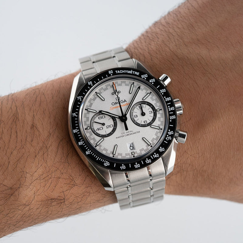 Speedmaster Racing 44mm Chronograph Co-Axial White Dial LC100 2025 - 329.30.44.51.04.001