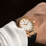 Royal Oak White Dial 2015 - 15400OR.OO.D088CR.01